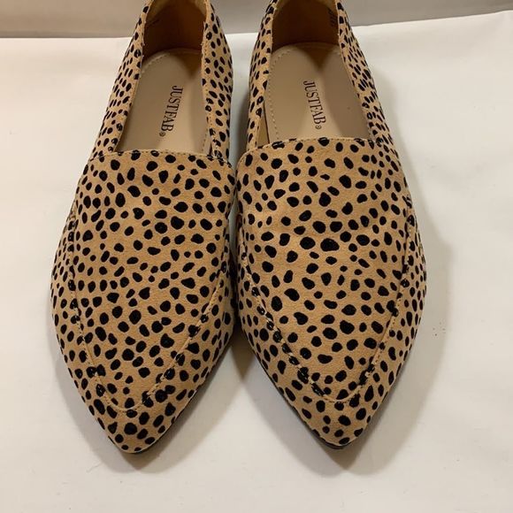 Just fab Size 7.5 animal print faux suede shoes.  New with tags - Picture 2 of 7